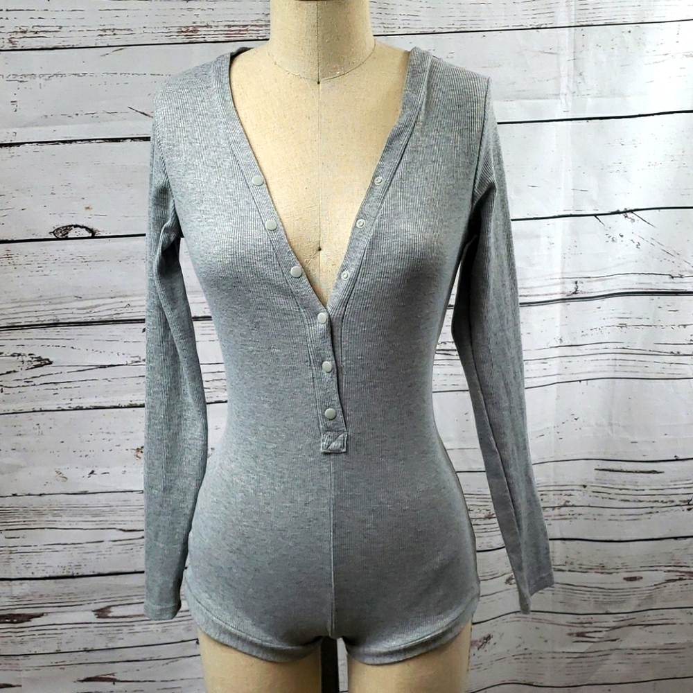 Long sleeve snap front romper